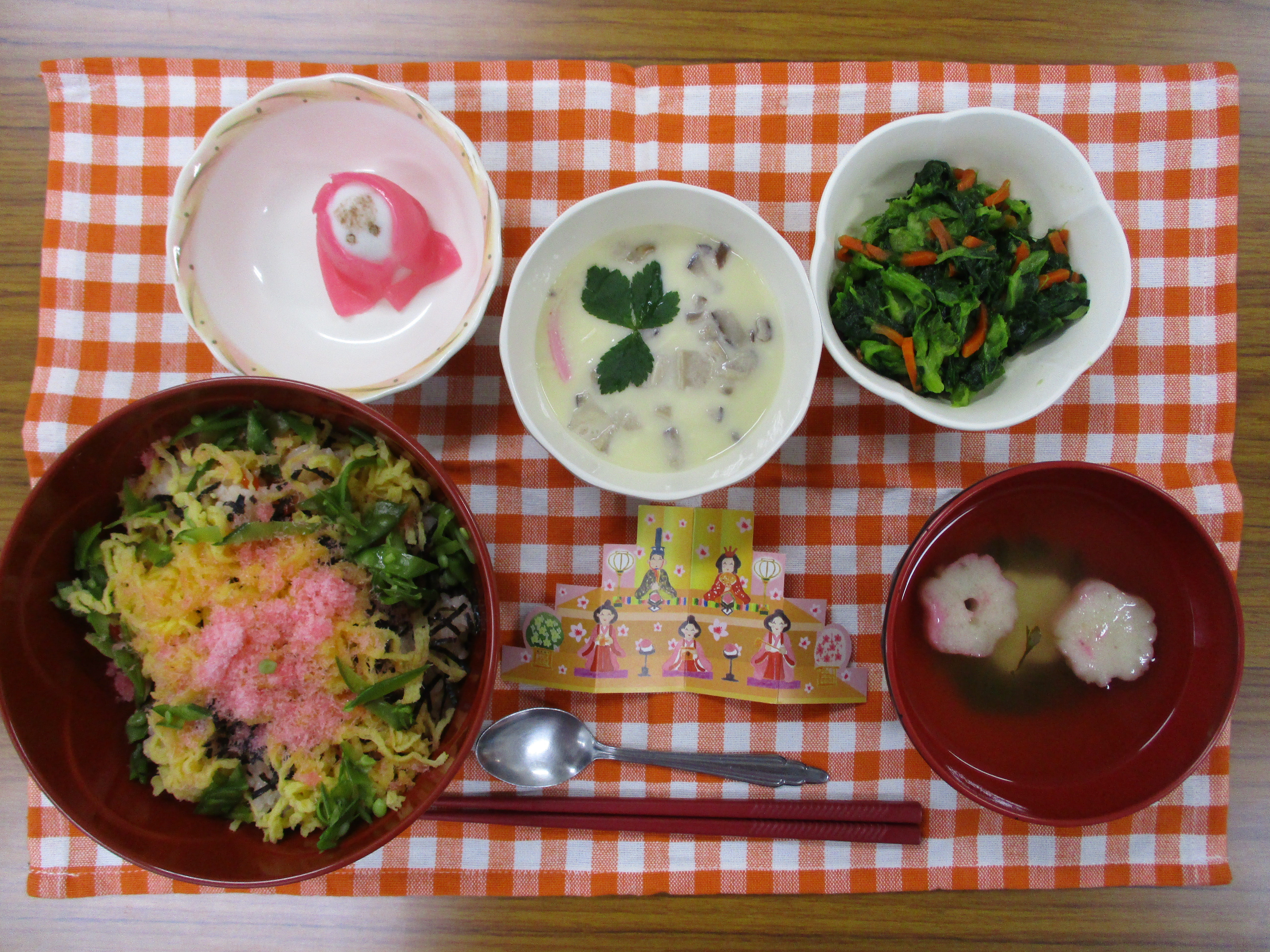 行事食（ひなまつり）